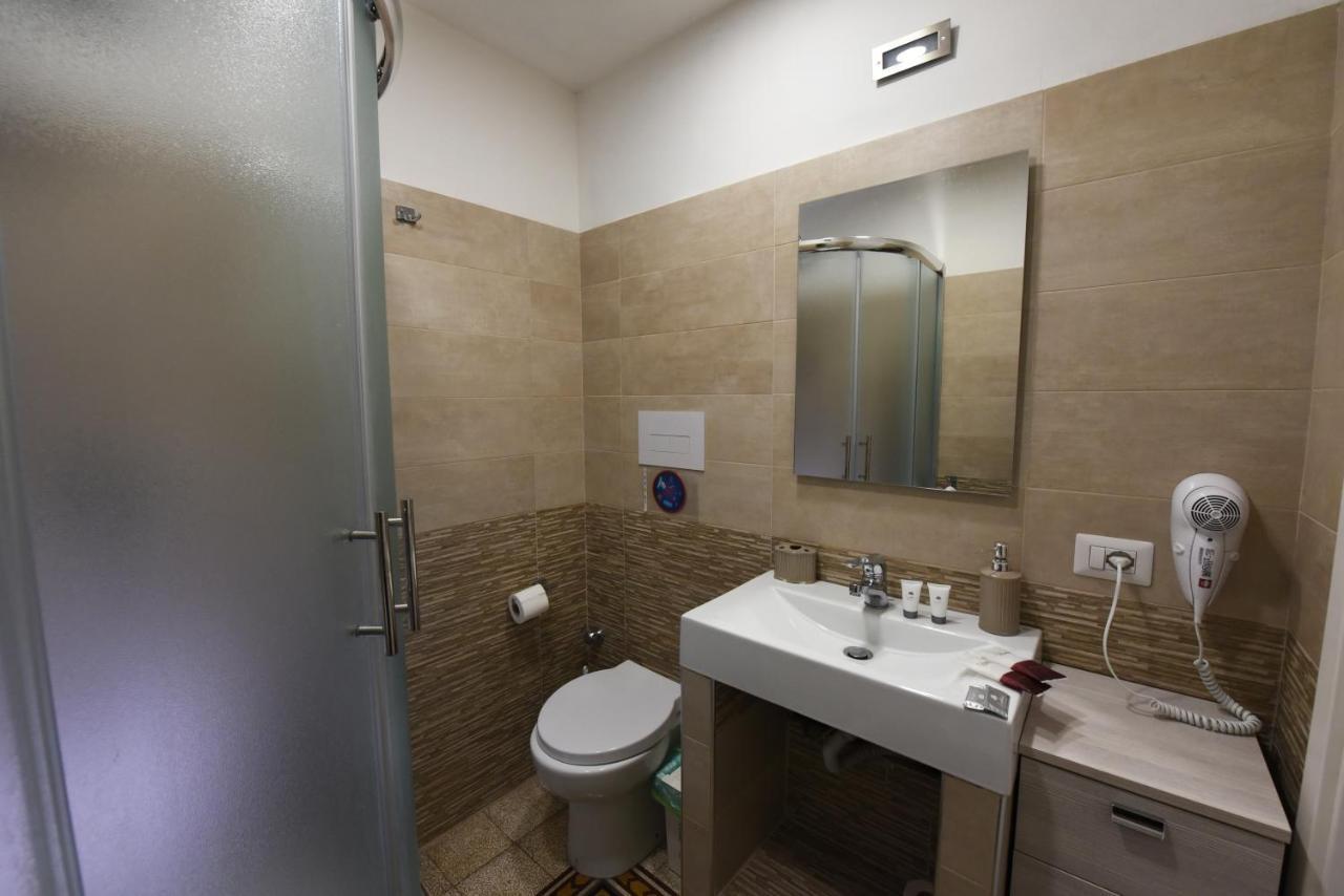 Maison Toledo 210 Alojamento de Acomodação e Pequeno-almoço