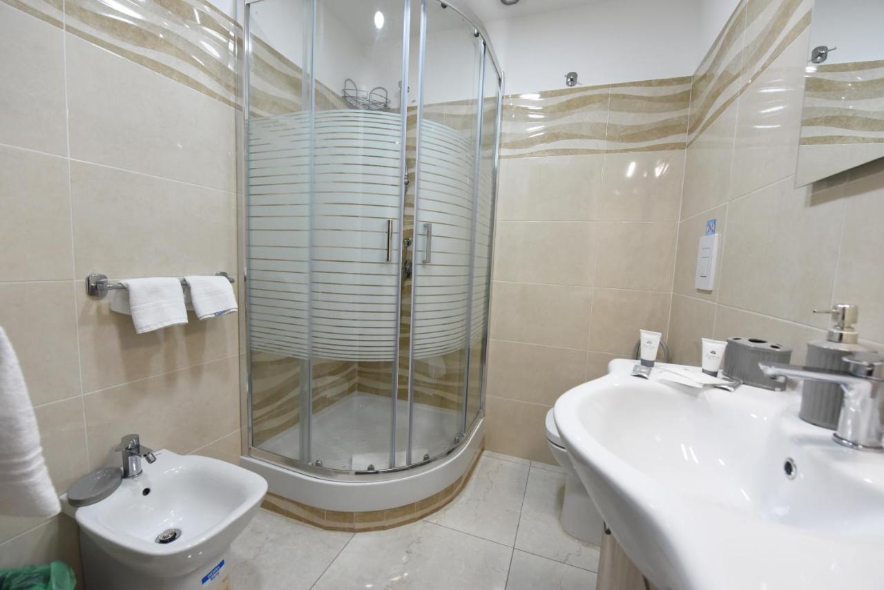 Bed & Breakfast Maison Toledo 210 3*