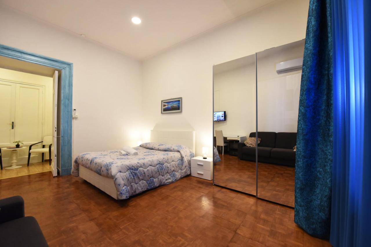 Maison Toledo 210 Bed & Breakfast 3*